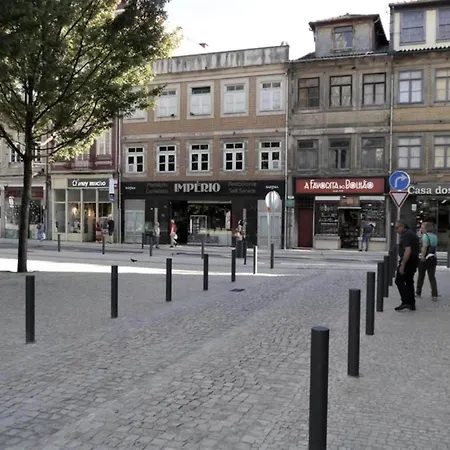 Lägenhet Urban With Balcony In *