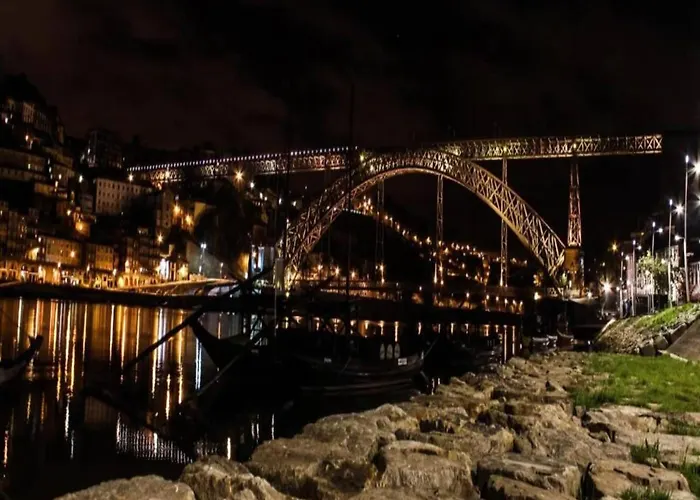 Lägenhet Urban With Balcony In *