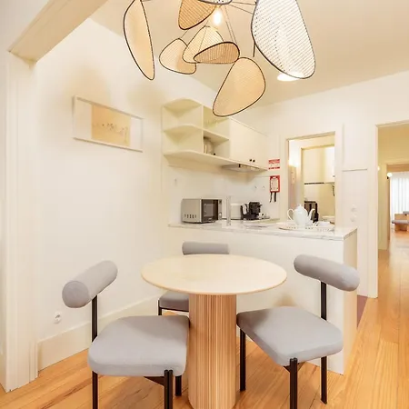 Urban With Balcony In Apartamento *