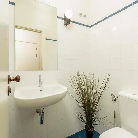 Urban With Balcony In Apartamento