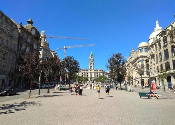 Appartement Urban With Balcony In Porto