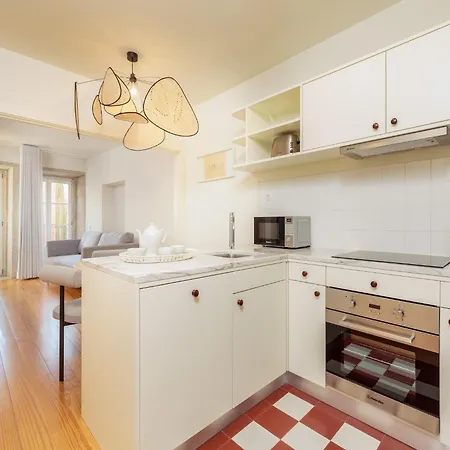 Urban With Balcony In * Porto