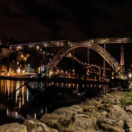 Apartment Urban With Balcony In *