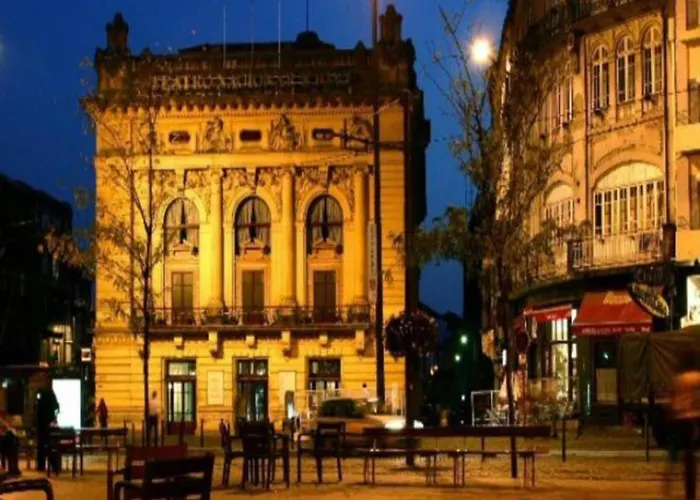 Urban With Balcony In *